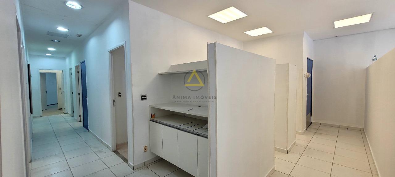 Casa, 8 quartos, 210 m² - Foto 8