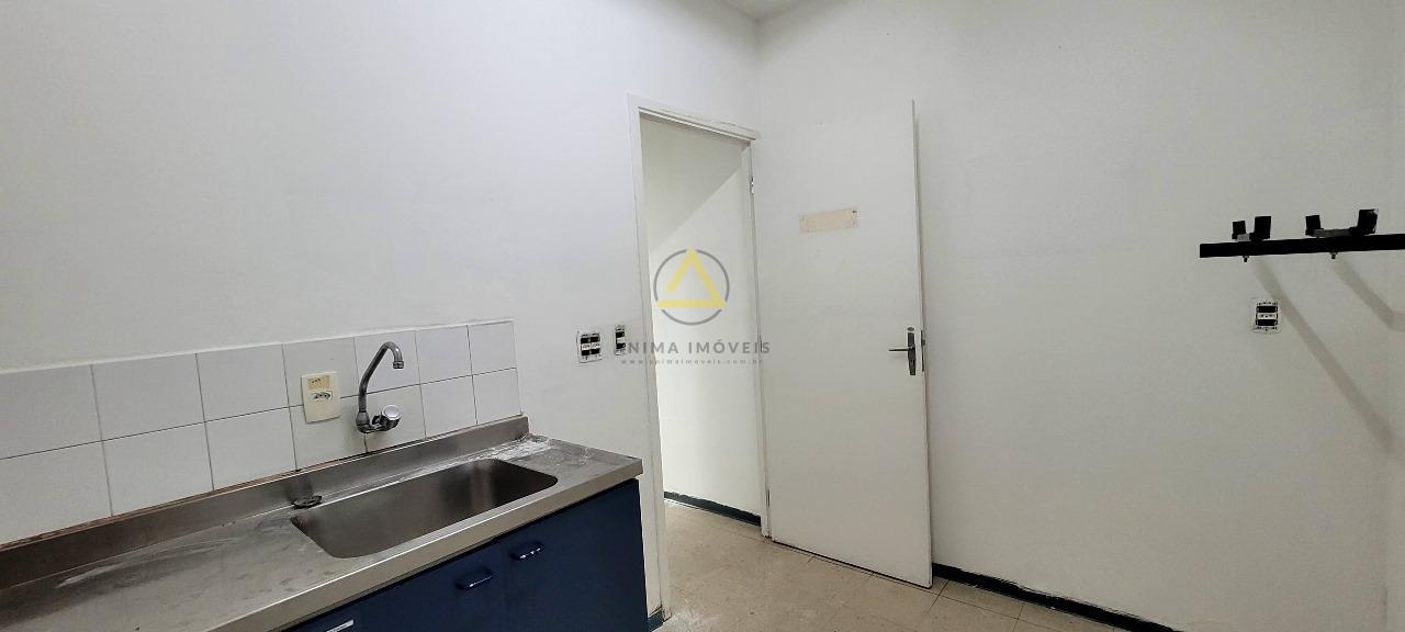 Casa, 8 quartos, 210 m² - Foto 13