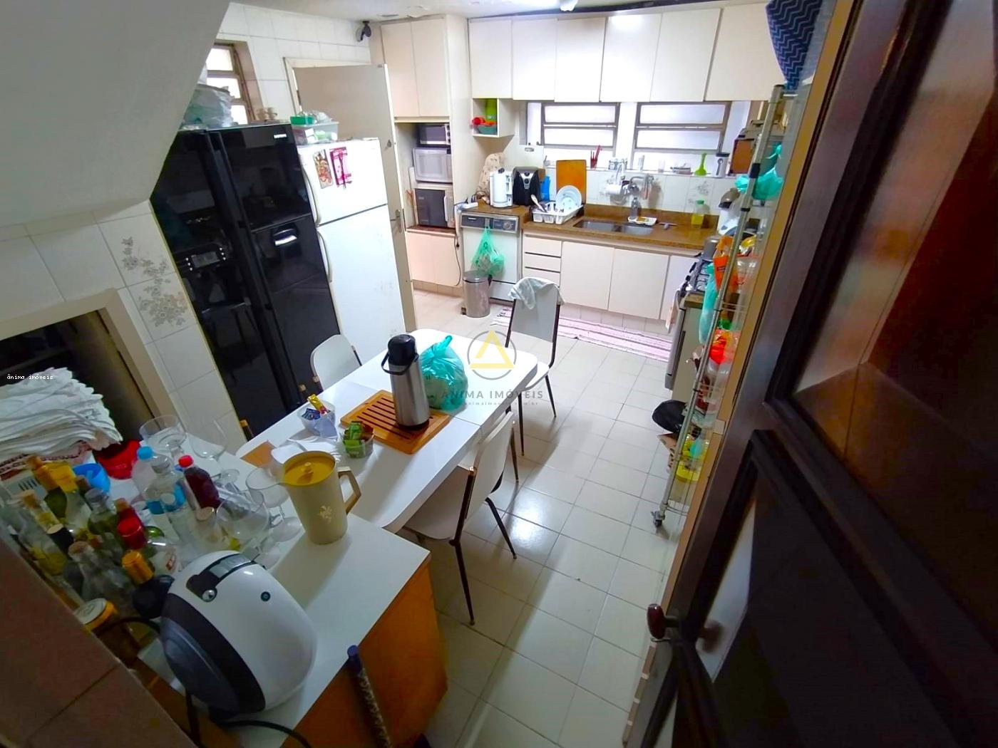 Sobrado, 3 quartos, 228 m² - Foto 2