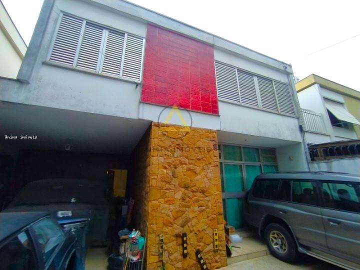 Sobrado, 3 quartos, 228 m² - Foto 1