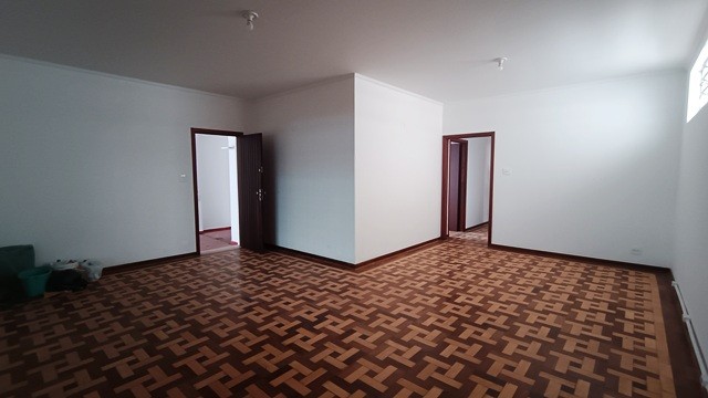 Casa, 4 quartos, 222 m² - Foto 1