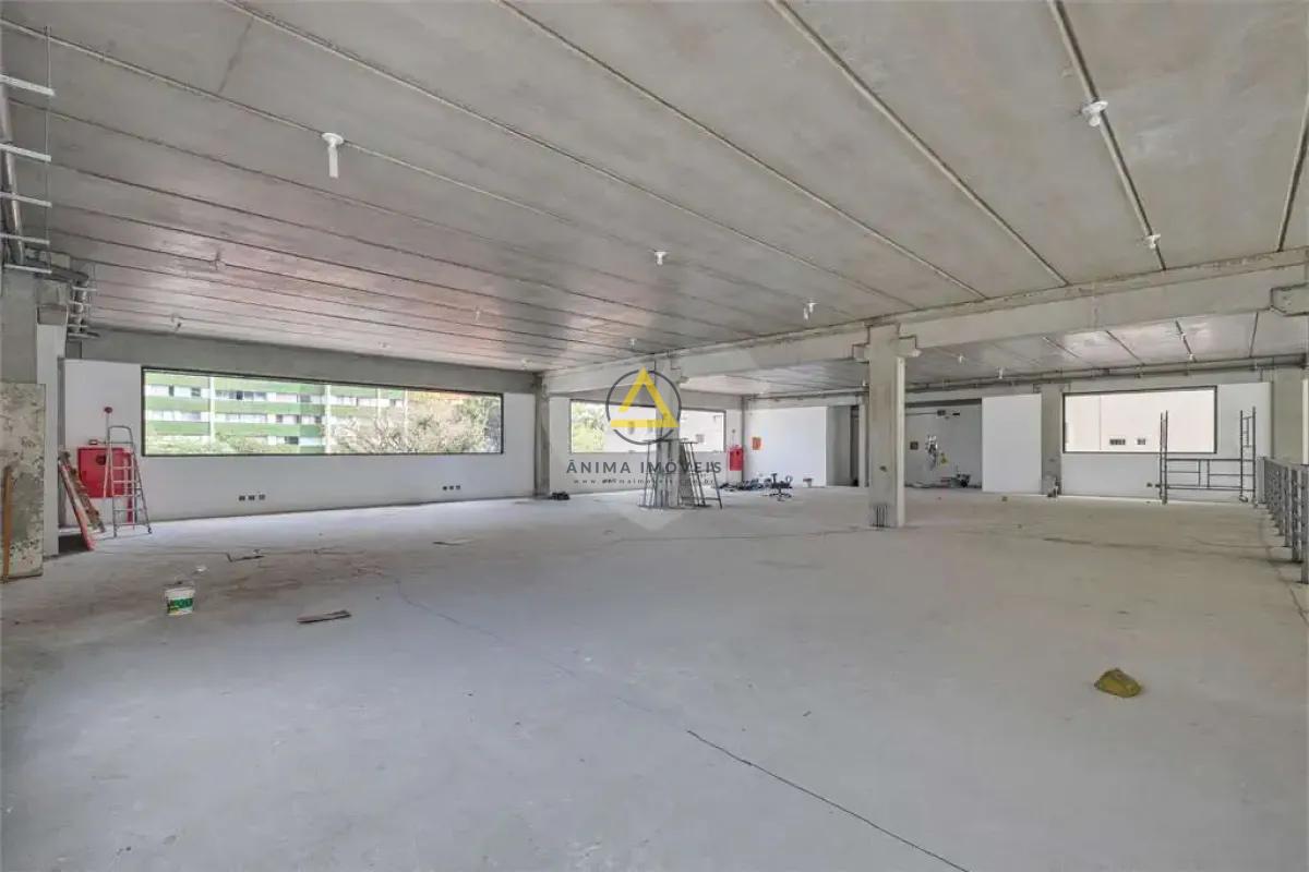 Loja-Salão, 1865 m² - Foto 1